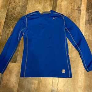 nike drifit shirt